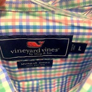 Vinyard Vines Button Down - Large